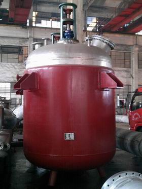 蒸汽加熱反應(yīng)釜、導(dǎo)熱油循環(huán)加熱反應(yīng)釜 